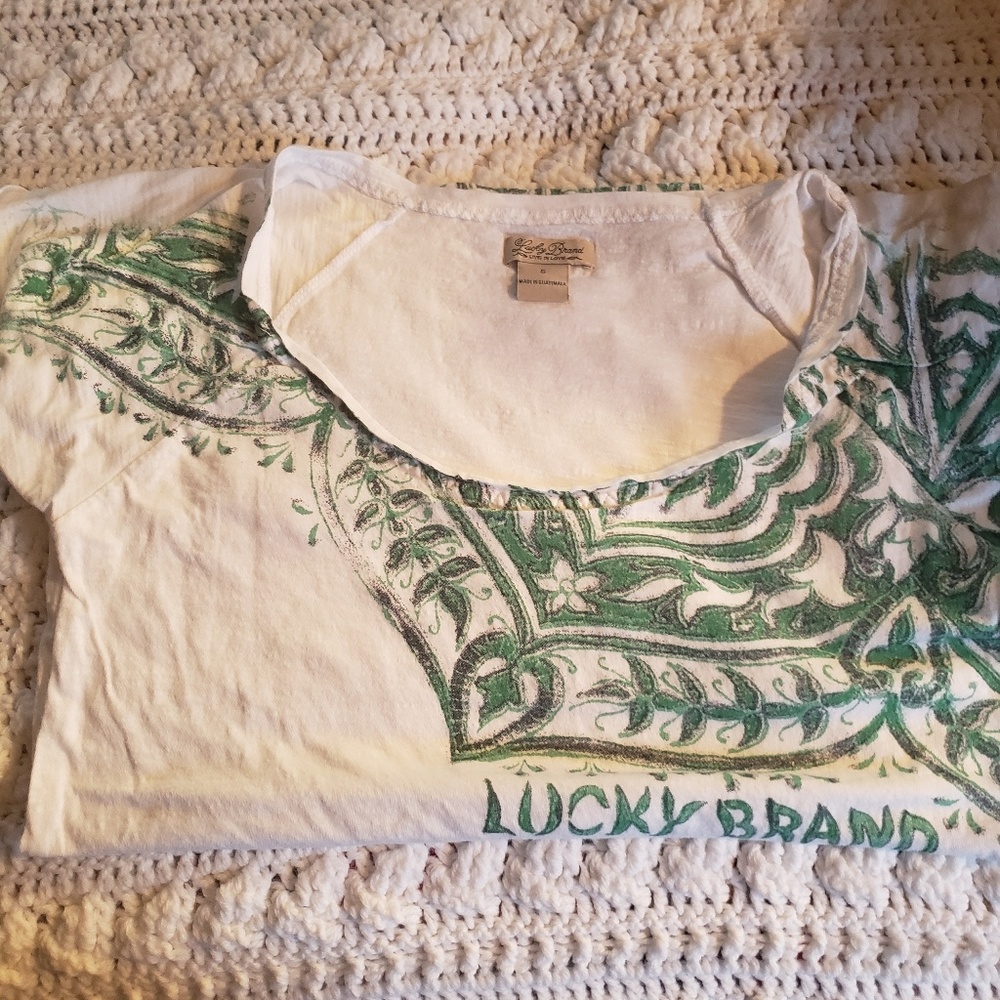 Lucky brand t-shirt
